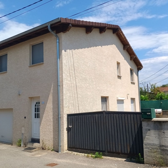  Annonces BUGEY : House | AMBRONAY (01500) | 100 m2 | 995 € 